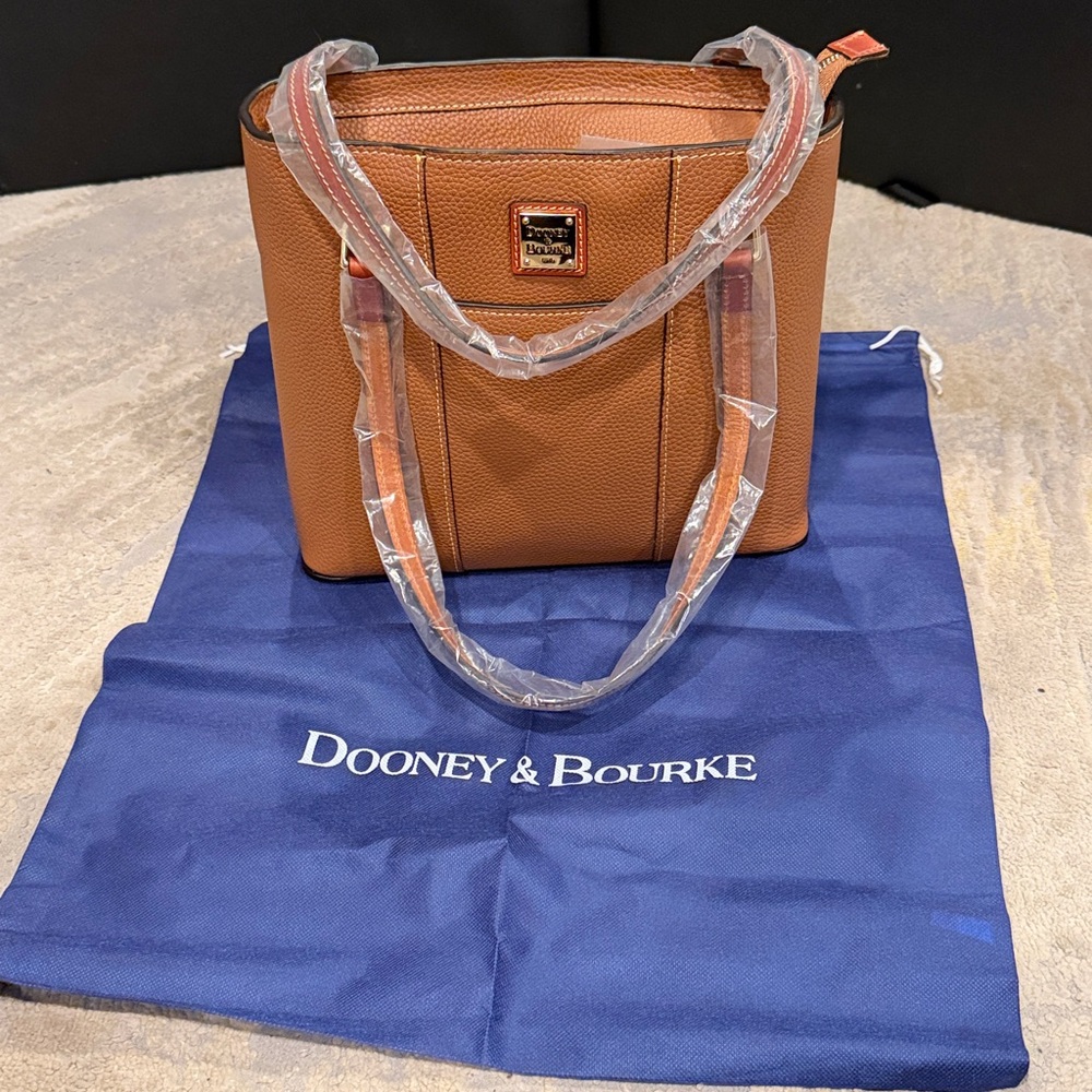 DOONEY BOURKE Pebble Grain Small Lexington bag in Caramel color brand new - Picture 2 of 12